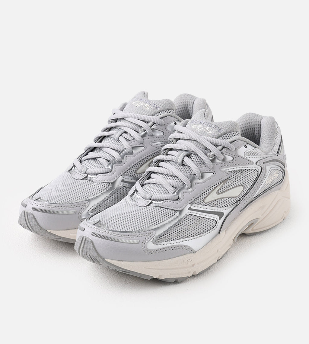 Brooks Adrenaline GTS 4 Micro Chip Alloy Coconut Milk