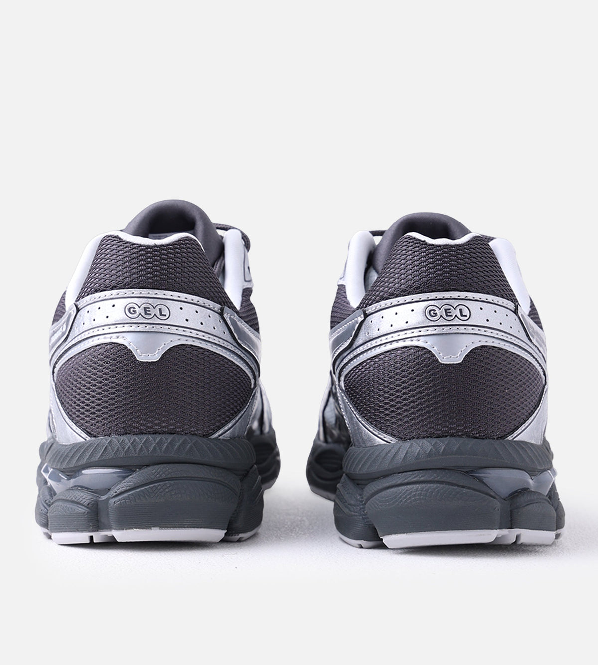Asics Gel-Cumulus 16 Glacier Grey Carbon