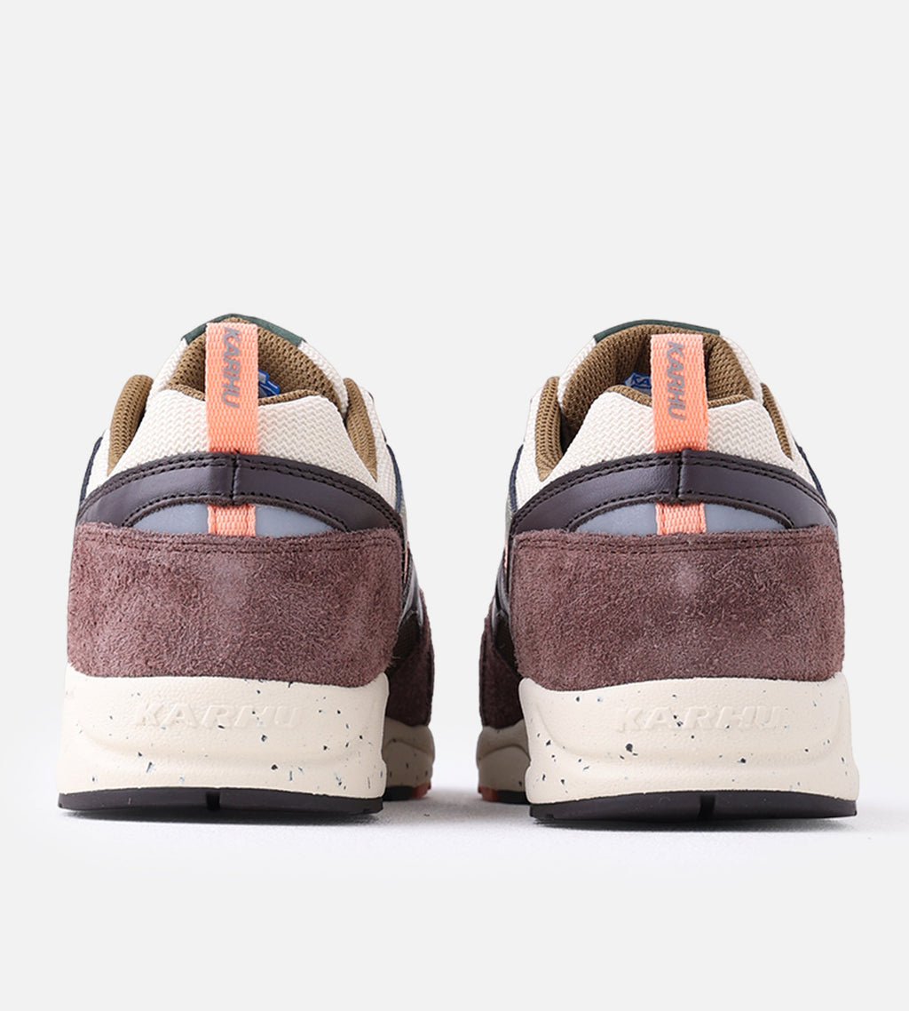 Karhu Fusion 2.0 Shaved Chocolate Peach Bloom