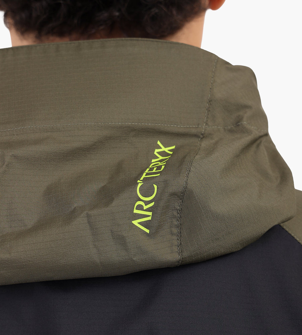 Arc'teryx Squamish Hoody M Spotlight