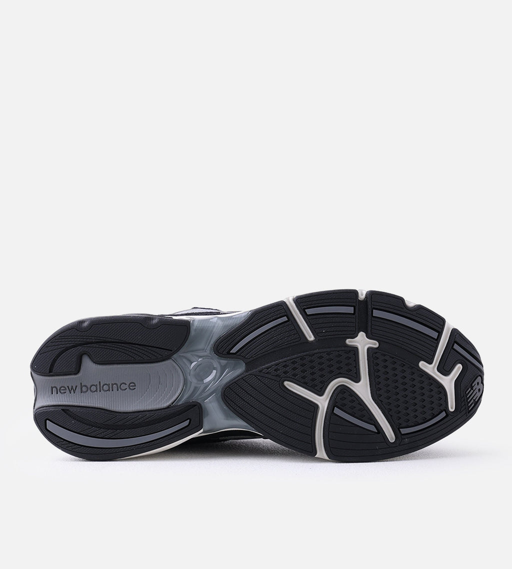 New Balance U20102UL Black
