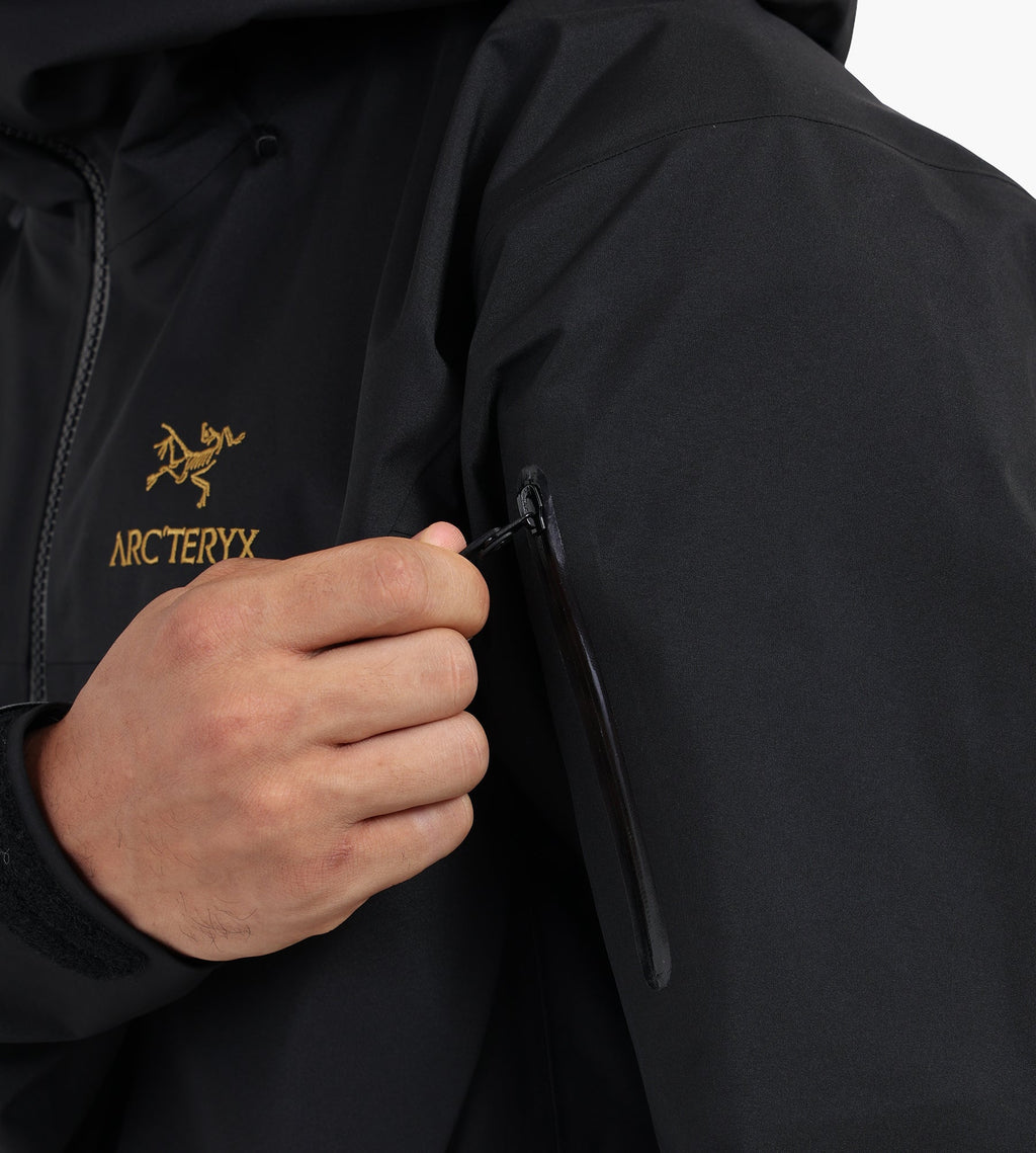 Arc'teryx Alpha SV Jacket M 24K Black