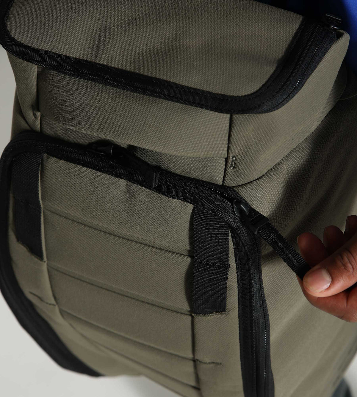 D__b__™ Hugger Backpack 25L Mash Green