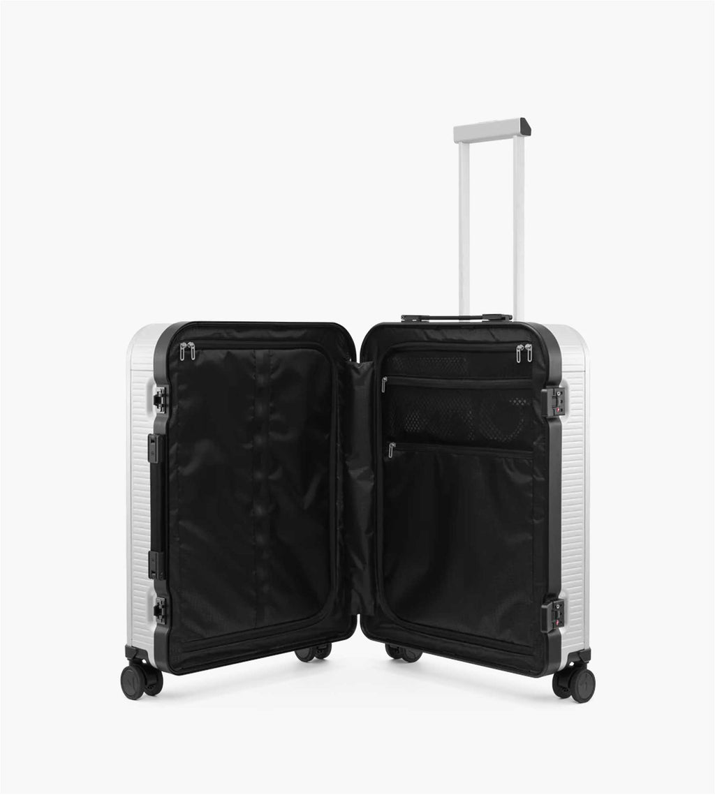 D__b__™ Ramverk Alu Check-In Luggage Medium Silver Onyx
